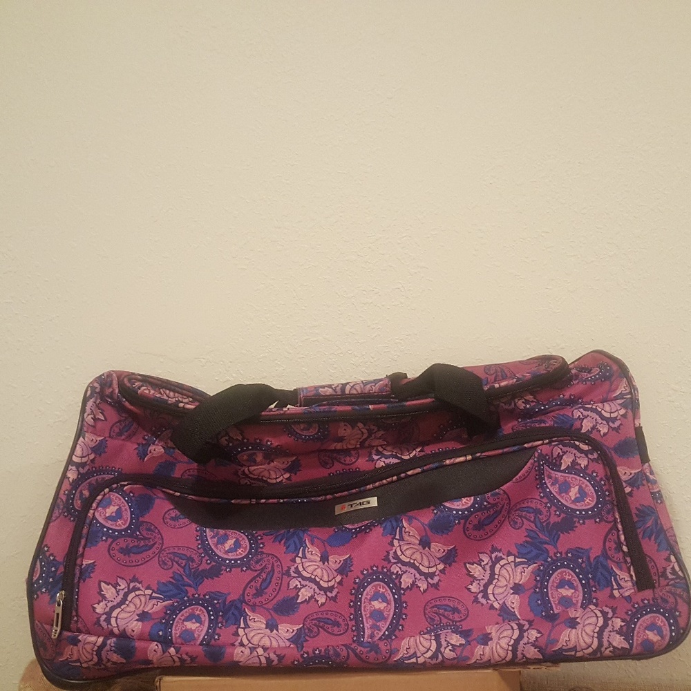 Roller Duffle-type bag with two wheels